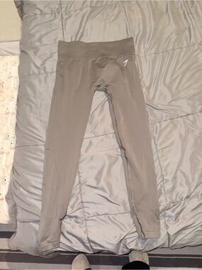 Gymshark Kids Taupe High-Waist Performance Leggings